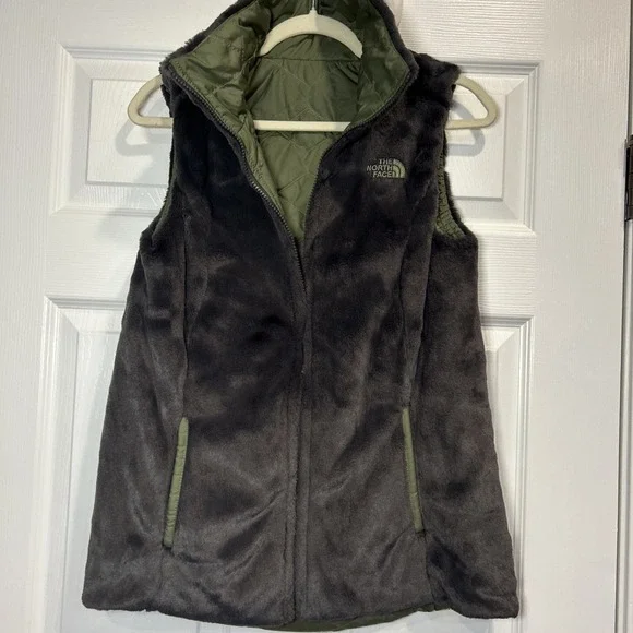 The North Face Reversible Olive Quilted Faux Fur Vest Womens S Cozy Utility Luxe - Picture 2 of 10